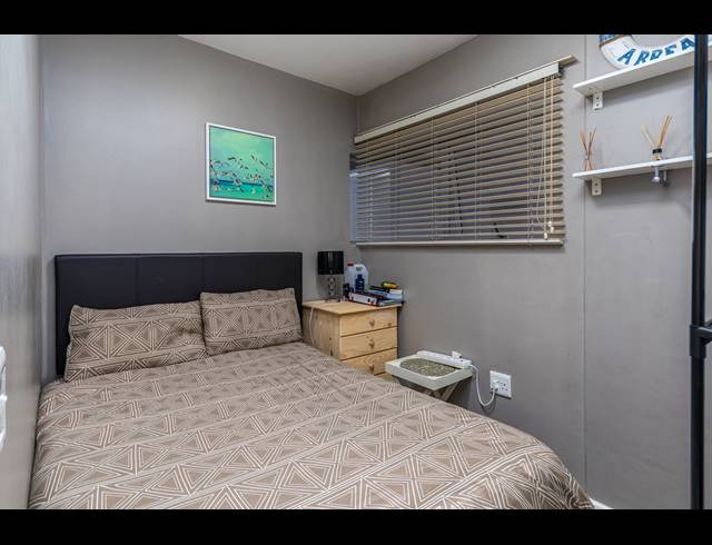 2 BEDROOM APARTMENT FOR SALE IN BEACHFRONT